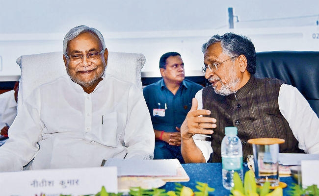 पटना : मुख्यमंत्री ने बिजली कंपनी को दिया निर्देश, सभी घरों में अगले साल 15 अगस्त तक लगायें प्रीपेड मीटर