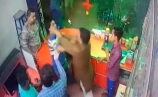 दुकानदार की पिटाई का वीडियो वायरल होने पर बोलीं रेणु देवी, मेरे भाई से मेरा कोई लेना-देना नहीं, पुलिस ने जब्त की गाड़ी
