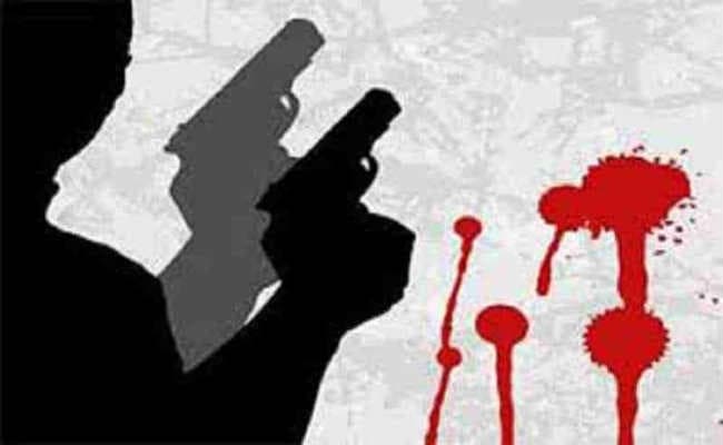 भतीजे ने की चाचा-चाची व दो चचेरे भाइयों की हत्या
