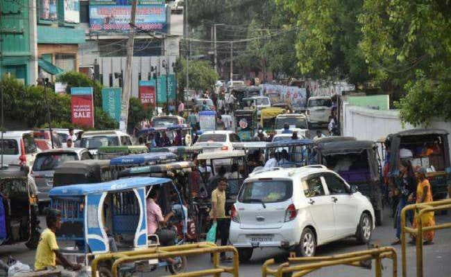 खराब ट्रैफिक, पार्किंग की दिक्कत ने कम किये पटना मार्केट के ग्राहक