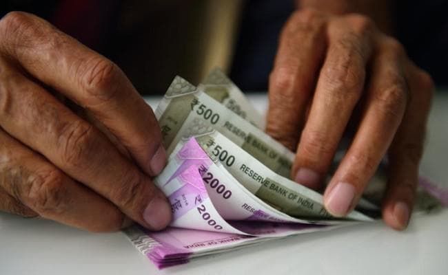 न्यूनतम मजदूरी बढ़ाने की जरूरत