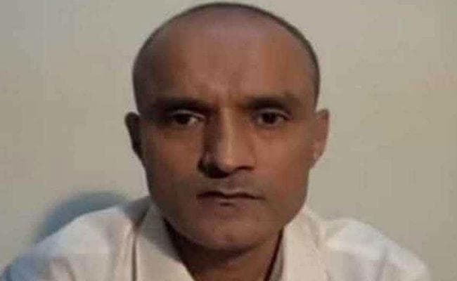 कुलभूषण पर बोला पाकिस्तान – राजनयिक पहुंच मुहैया करायेंगे