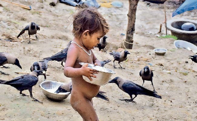 दुख का शिविर : कोसी, गंडक, बागमती के जल स्तर बढ़ने की आशंका, बाढ़ की त्रासदी से अनजान बचपन