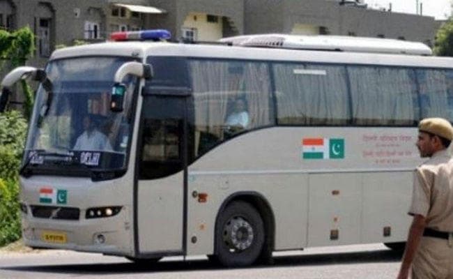 Effect 370 : डीटीसी ने दिल्ली-लाहौर बस सेवा रद्द की