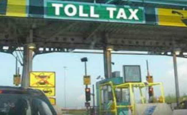 अब एनएच 75 पर चलने के लिए देना होगा टोल टैक्स अब एनएच 75 पर चलने के लिए देना होगा टोल टैक्स