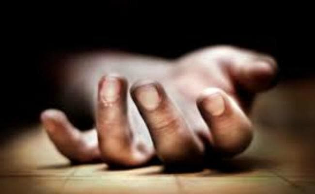 75 साल के बुजुर्ग की दूसरी शादी का परिजनों ने किया विरोध, तो कर ली आत्महत्या