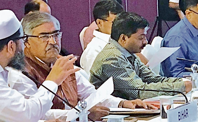 बिहार ने केंद्र सरकार से मांगे 8000 करोड़ रुपये