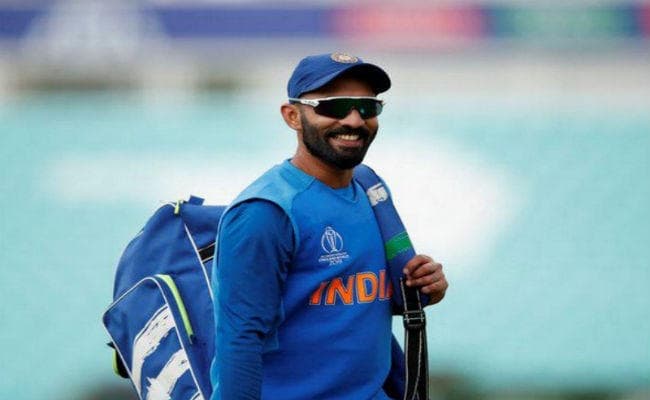 क्रिकेट: दिनेश कार्तिक को BCCI का नोटिस, विदेशी लीग में खेलने के लिए किया सेंट्रल कॉन्ट्रैक्ट का उल्लंघन!