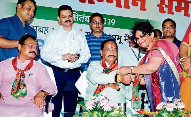 महिलाएं सरकार और समाज की ताकत, एक बार फिर प्रदेश में होगी रघुवर सरकार, सीट 65 के पार – रघुवर दास