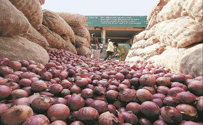 प्याज की बढ़ती कीमतों और मुनाफाखोरी पर काबू पाने के लिए सरकार ने तय किये न्यूनतम निर्यात मूल्य