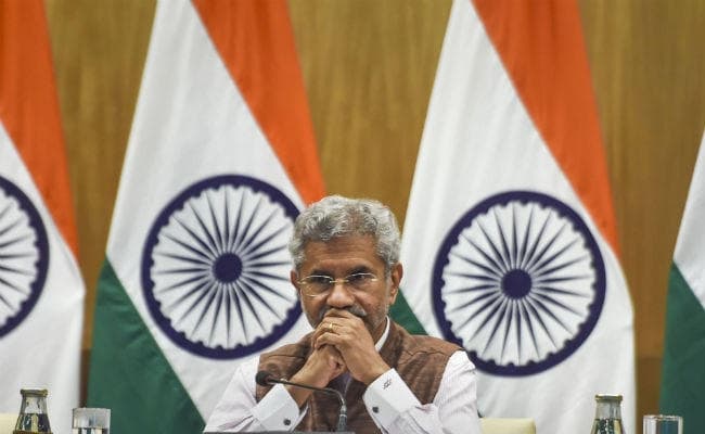 जयशंकर ने पाकिस्तान पर साधा निशाना, बोले- एक अलग तरह की चुनौती पेश कर रहा पड़ोसी