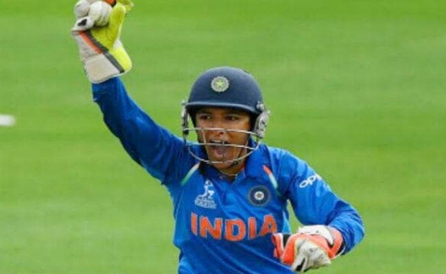 शेफाली वर्मा ने टी20 में रचा इतिहास, सबसे कम उम्र में डेब्यू करने वाली खिलाड़ी बनी