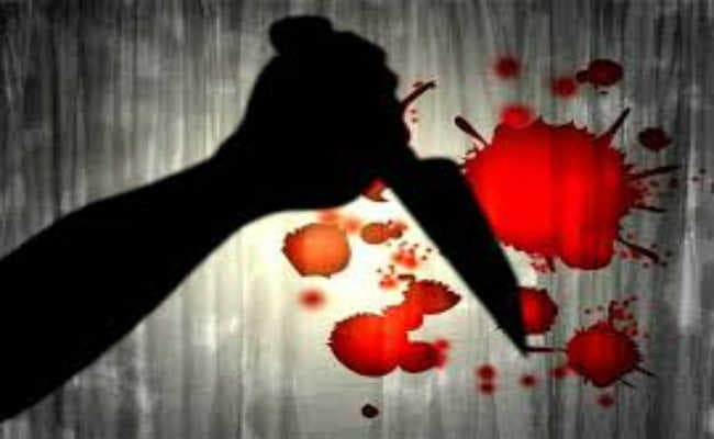 सीएससी संचालक की हत्या कर दो लाख लूटे