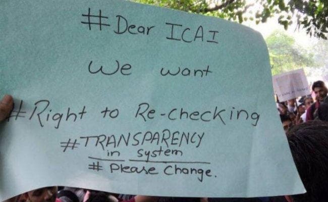 Revaluation को लेकर Protest पर ICAI अध्यक्ष ने कही Digital Evaluation की बात