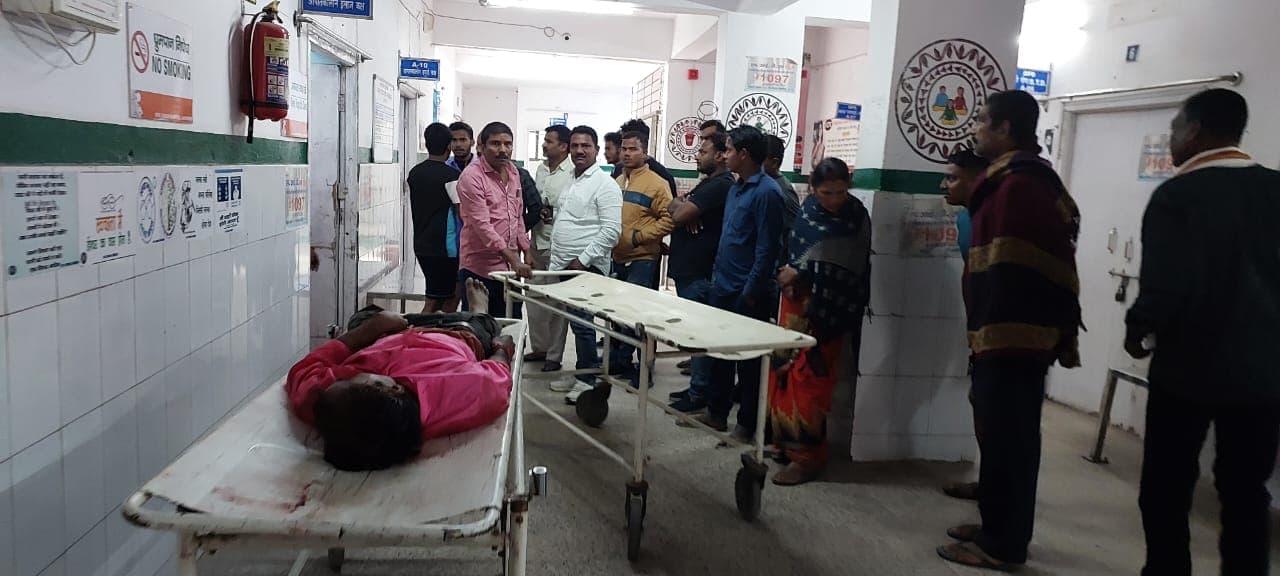 ट्रिपल मर्डर केस में लखीसराय पहुंचे सीआईडी एसपी, परिजनों से की गहन पूछताछ