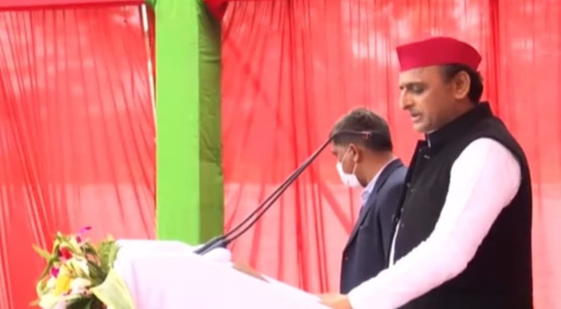 UP Election 2022: अखिलेश ने PM मोदी से कहा, पंजाब में देख आते खाली कुर्सी, CM योगी पर तंज- मांग रहे टिकट UP Election 2022: अखिलेश ने PM मोदी से कहा, पंजाब में देख आते खाली कुर्सी, CM योगी पर तंज- मांग रहे टिकट