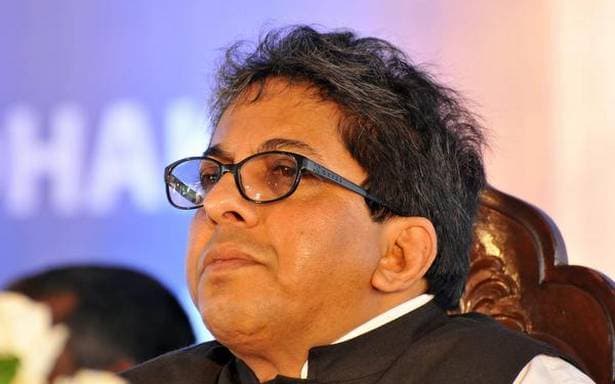 ममता बनर्जी के चहेते IAS आलापन बंद्योपाध्याय के खिलाफ होगी कार्रवाई? क्या कहते हैं विशेषज्ञ ममता बनर्जी के चहेते IAS आलापन बंद्योपाध्याय के खिलाफ होगी कार्रवाई? क्या कहते हैं विशेषज्ञ