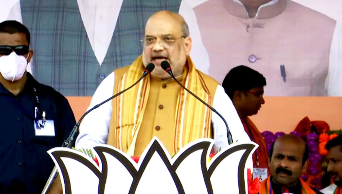 बंगाल की महिलाओं को सरकारी नौकरी में 33 फीसदी आरक्षण, सरकारी कर्मचारियों को सातवां वेतन आयोग, अमित शाह का वादा बंगाल की महिलाओं को सरकारी नौकरी में 33 फीसदी आरक्षण, सरकारी कर्मचारियों को सातवां वेतन आयोग, अमित शाह का वादा