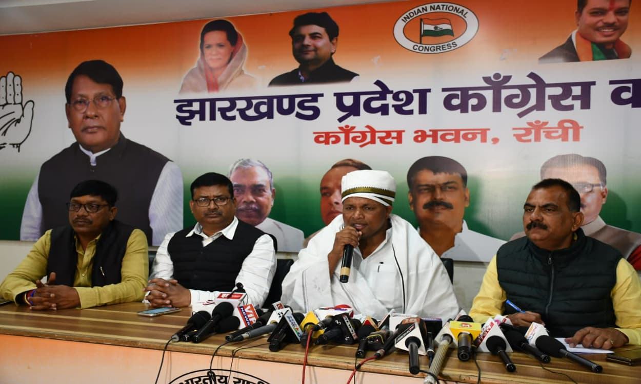 किसानों के समर्थन में झारखंड में 31 जनवरी को ट्रैक्टर रैली का होगा आयोजन, कृषि मंत्री ने एकजुट होने की अपील की किसानों के समर्थन में झारखंड में 31 जनवरी को ट्रैक्टर रैली का होगा आयोजन, कृषि मंत्री ने एकजुट होने की अपील की
