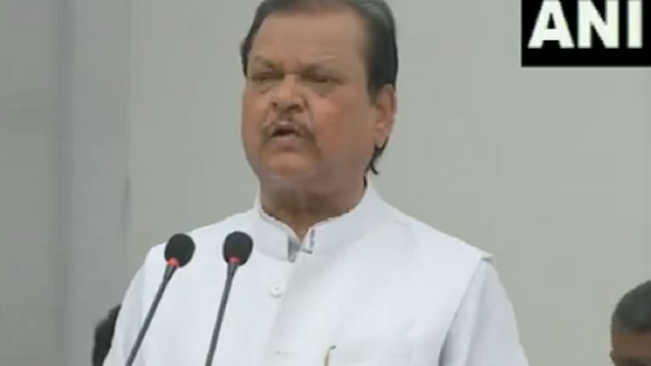 Lok Sabha Election 2024 : सुबोधकांत के टिकट की राह में उम्र बनी रोड़ा, बेटी का नाम किया आगे Lok Sabha Election 2024 : सुबोधकांत के टिकट की राह में उम्र बनी रोड़ा, बेटी का नाम किया आगे