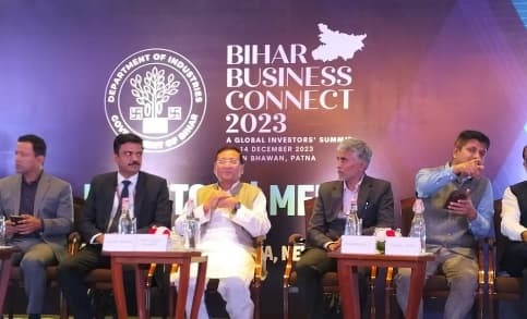 बिहार ग्लोबल इन्वेस्टर समिट : 259 निवेशकों के साथ 32 हजार करोड़ से अधिक के होंगे एमओयू बिहार ग्लोबल इन्वेस्टर समिट : 259 निवेशकों के साथ 32 हजार करोड़ से अधिक के होंगे एमओयू