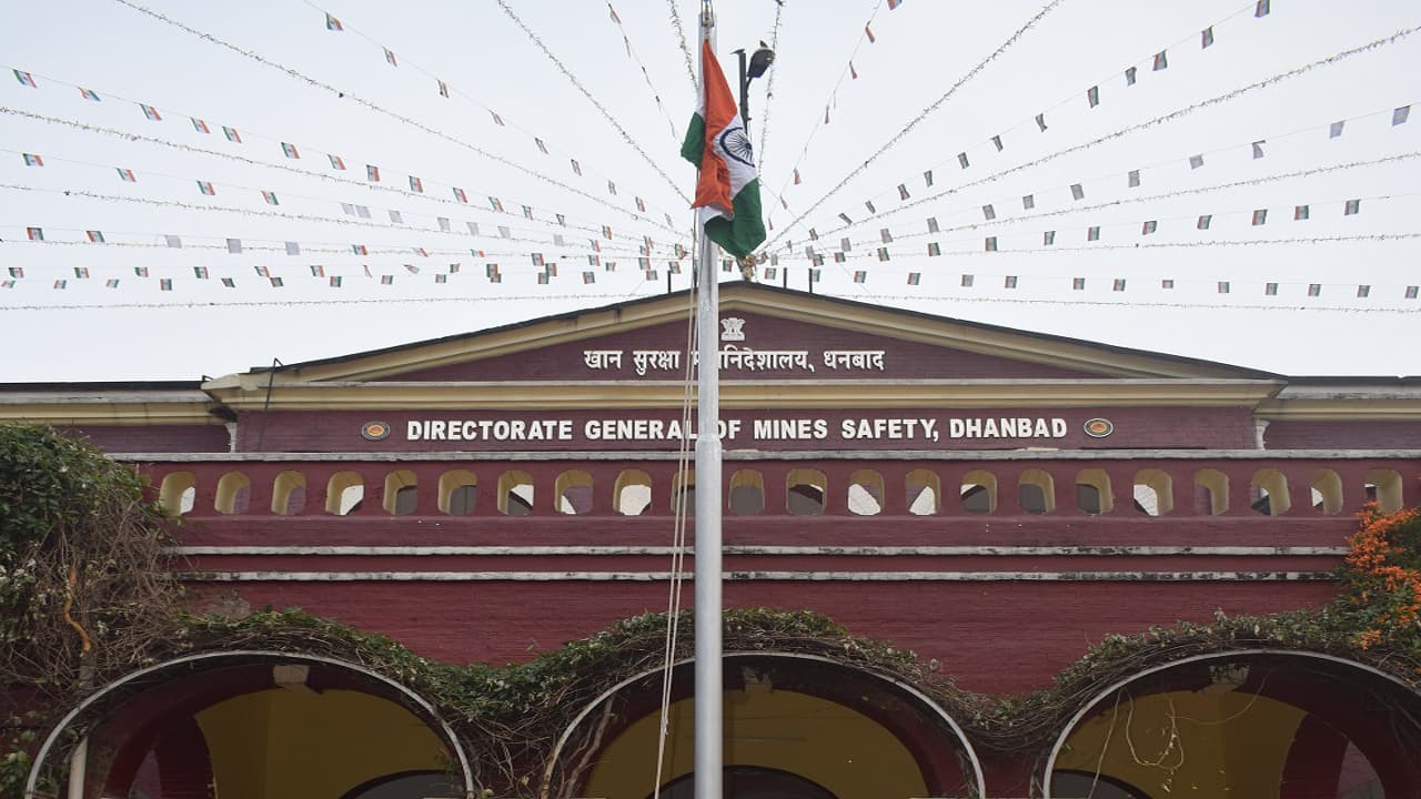 Exclusive: 29 से बढ़कर 38 हुए DGMS के रीजनल ऑफिस, धनबाद सेंट्रल जोन को छोड़ कर सभी जाेन की बढ़ी संख्या Exclusive: 29 से बढ़कर 38 हुए DGMS के रीजनल ऑफिस, धनबाद सेंट्रल जोन को छोड़ कर सभी जाेन की बढ़ी संख्या