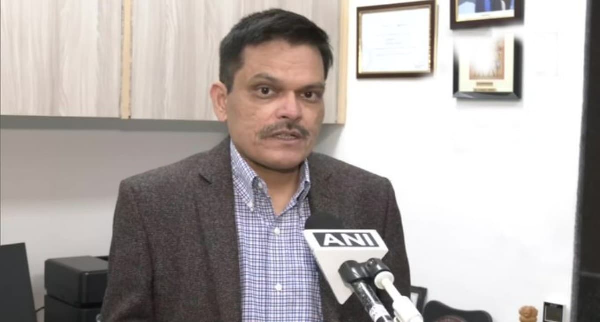 Omicron Updates: जनवरी तक आ जायेगी तीसरी लहर, आयेंगे दो लाख केस, जानें हर वो चीज जो आपके लिए है जरूरी… Omicron Updates: जनवरी तक आ जायेगी तीसरी लहर, आयेंगे दो लाख केस, जानें हर वो चीज जो आपके लिए है जरूरी…