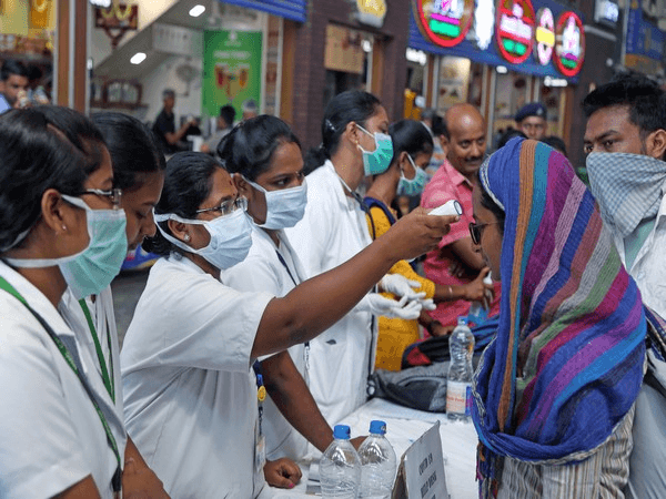बिहार : कोरोना से जंग जीत घर लौटी महिला, राज्य में चार मरीज हुए ठीक