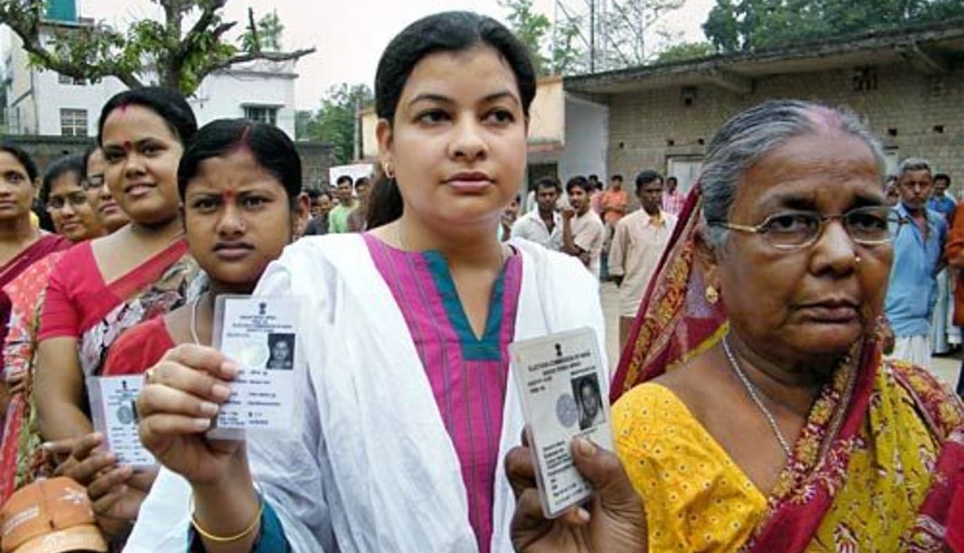 Final Voter List Published: पश्चिम बंगाल में 20 लाख से अधिक नये मतदाता जुड़े, 6 लाख हटाये गये Final Voter List Published: पश्चिम बंगाल में 20 लाख से अधिक नये मतदाता जुड़े, 6 लाख हटाये गये