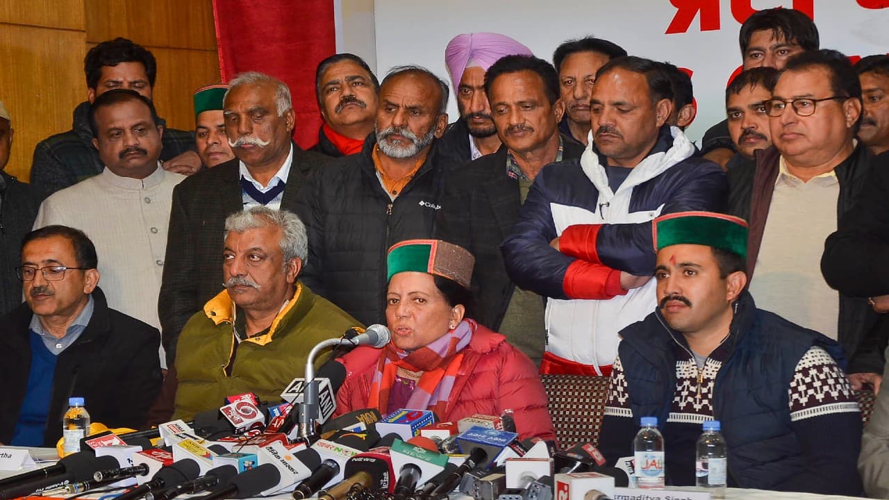 हिमाचल प्रदेश की जीत से कांग्रेस को मिली संजीवनी, गुजरात की हार से 2024 की राह और हो गई मुश्किल