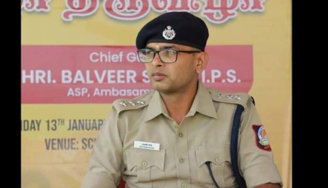 तमिलनाडु : हिरासत में टॉर्चर करने के आरोप में आईपीएस अफसर सस्पेंड, सीएम स्टालिन ने दिया आदेश तमिलनाडु : हिरासत में टॉर्चर करने के आरोप में आईपीएस अफसर सस्पेंड, सीएम स्टालिन ने दिया आदेश