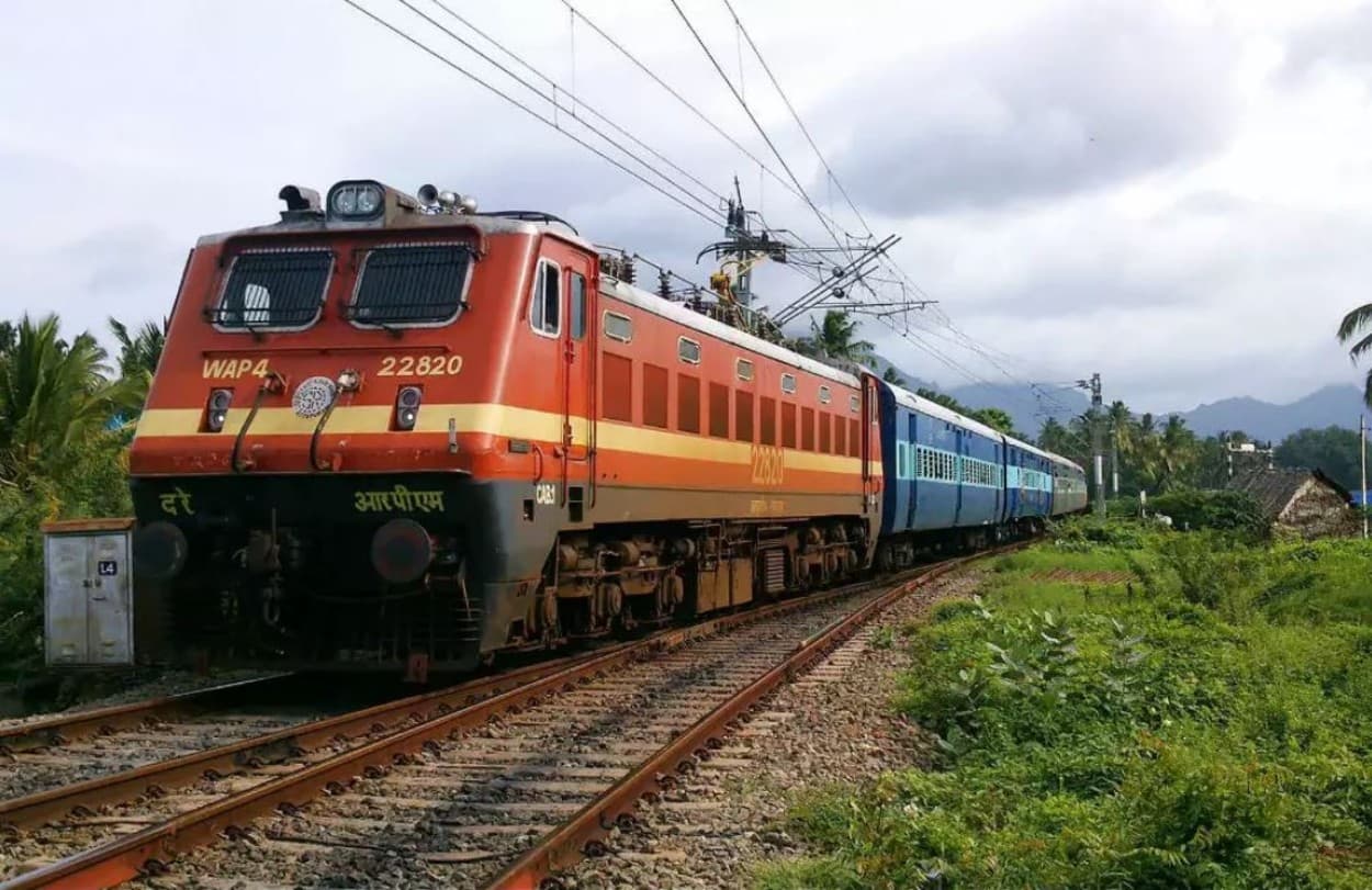 Railways: रेल यात्रियों के लिए जरूरी सूचना, एक दिसंबर से गोरखपुर-गोमती नगर समेत 32 ट्रेनें रहेंगी रद्द Railways: रेल यात्रियों के लिए जरूरी सूचना, एक दिसंबर से गोरखपुर-गोमती नगर समेत 32 ट्रेनें रहेंगी रद्द