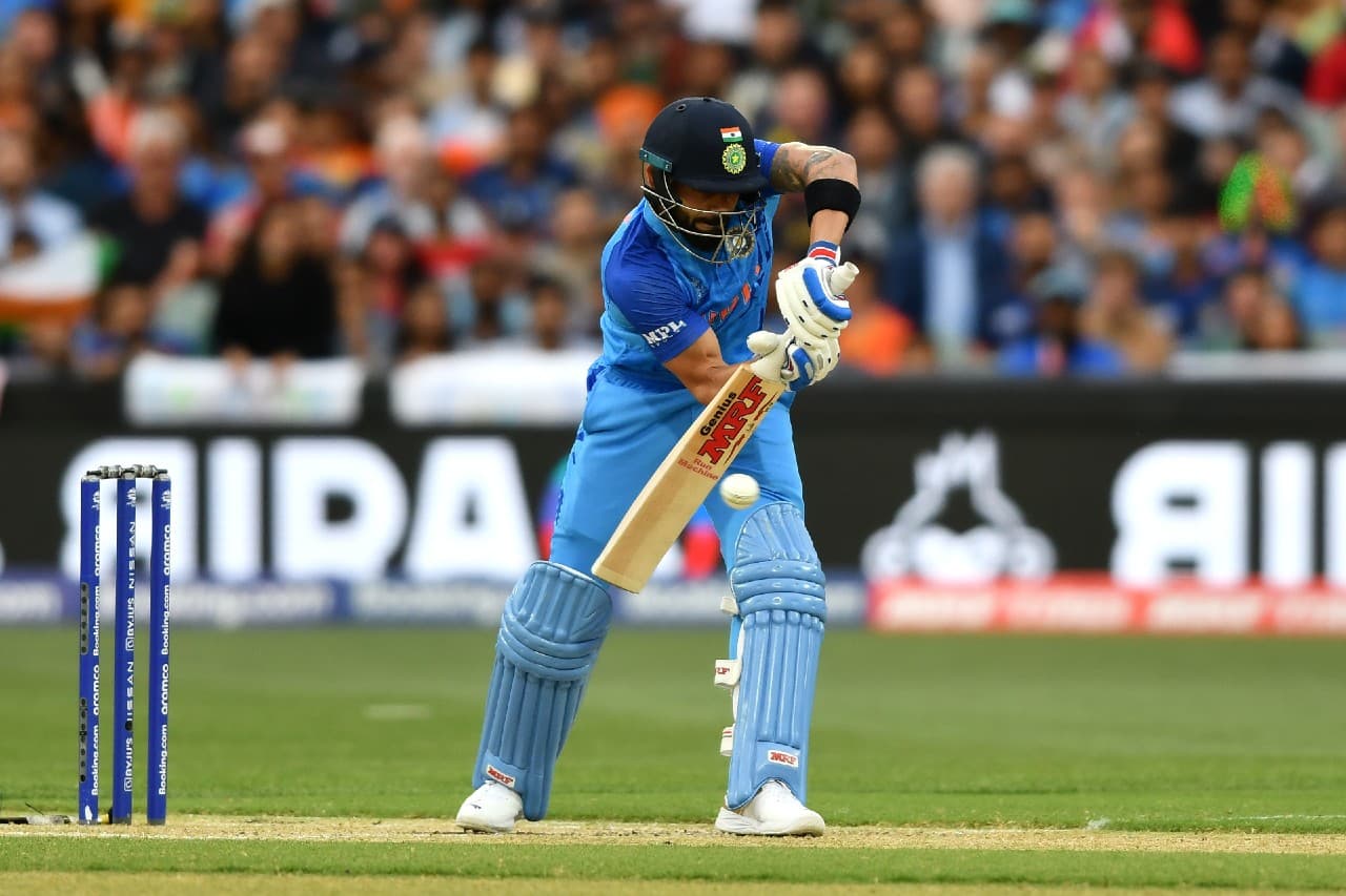 T20 World Cup 2022: 30 के पार सिर्फ 2 निकले दमदार, बाकी फिसड्डी निकले चार T20 World Cup 2022: 30 के पार सिर्फ 2 निकले दमदार, बाकी फिसड्डी निकले चार