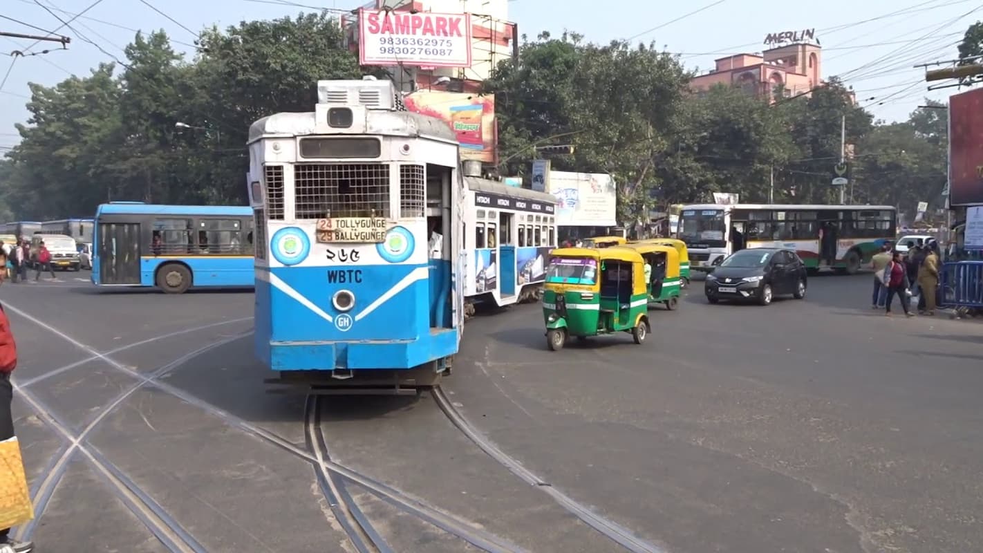 Pollution Control: ग्रीनहाउस गैस कम करने के लिए कोलकाता में बिछेगा ट्राम लाइन का जाल Pollution Control: ग्रीनहाउस गैस कम करने के लिए कोलकाता में बिछेगा ट्राम लाइन का जाल