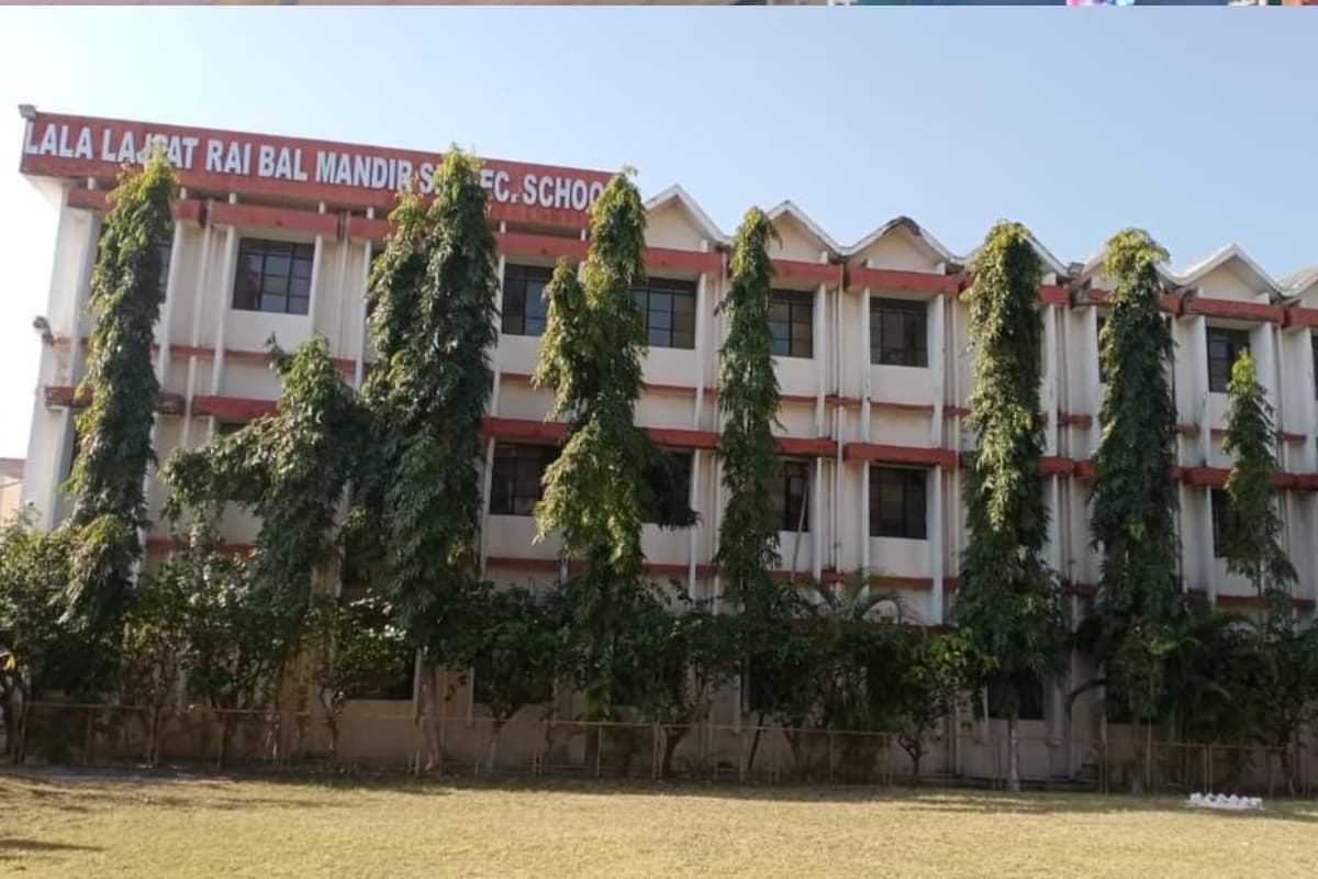 झारखंड: खुशखबरी! एक प्राइवेट स्कूल, जहां नहीं देनी होगी एडमिशन फीस झारखंड: खुशखबरी! एक प्राइवेट स्कूल, जहां नहीं देनी होगी एडमिशन फीस