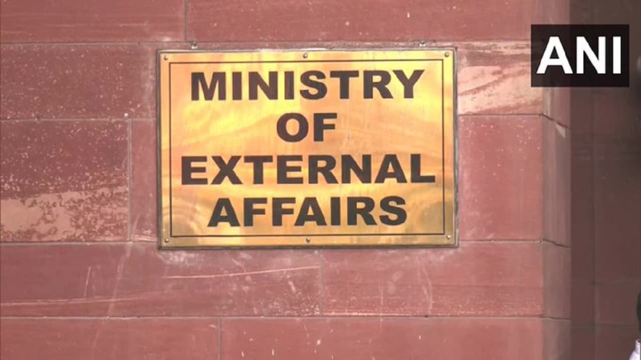 पोलैंड से काम करेगा यूक्रेन का भारतीय दूतावास, तेजी से बिगड़ती सुरक्षा स्थिति के मद्देनजर MEA का फैसला पोलैंड से काम करेगा यूक्रेन का भारतीय दूतावास, तेजी से बिगड़ती सुरक्षा स्थिति के मद्देनजर MEA का फैसला