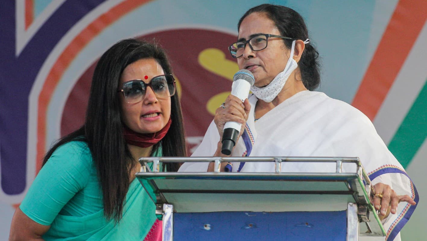 Bengal Chunav 2021 : ममता बनर्जी की पार्टी की कैंडिडेट लिस्ट जारी होने से पहले इस महिला विधायक ने खुद को घोषित किया उम्मीदवार Bengal Chunav 2021 : ममता बनर्जी की पार्टी की कैंडिडेट लिस्ट जारी होने से पहले इस महिला विधायक ने खुद को घोषित किया उम्मीदवार