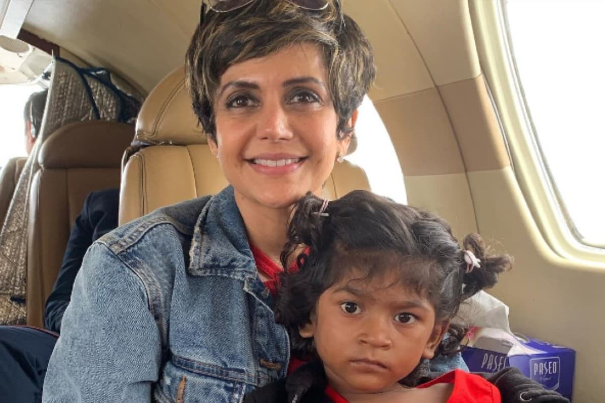 Mandira Bedi ने बेटी तारा का बर्थडे कुछ ऐसे किया सेलिब्रेट, गम भुलाने की कर रही हैं कोशिश Mandira Bedi ने बेटी तारा का बर्थडे कुछ ऐसे किया सेलिब्रेट, गम भुलाने की कर रही हैं कोशिश