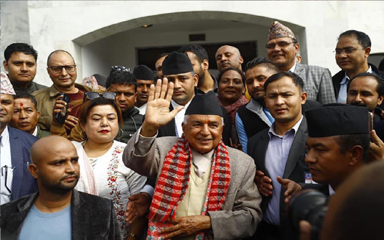 नेपाल के राष्ट्रपति राम चंद्र पौडेल की तबीयत बिगड़ी, महराजगंज से दिल्ली एम्स रेफर नेपाल के राष्ट्रपति राम चंद्र पौडेल की तबीयत बिगड़ी, महराजगंज से दिल्ली एम्स रेफर