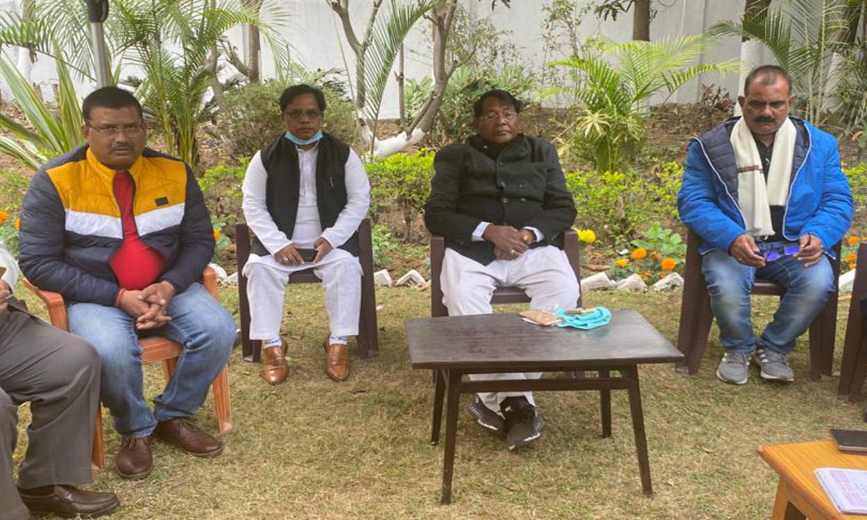 बढ़ती महंगाई पर झारखंड के वित्त मंत्री डॉ रामेश्वर उरांव ने भाजपा पर साधा निशाना, बोले- मूल्यवृद्धि रोकना केंद्र सरकार की है जिम्मेदारी बढ़ती महंगाई पर झारखंड के वित्त मंत्री डॉ रामेश्वर उरांव ने भाजपा पर साधा निशाना, बोले- मूल्यवृद्धि रोकना केंद्र सरकार की है जिम्मेदारी