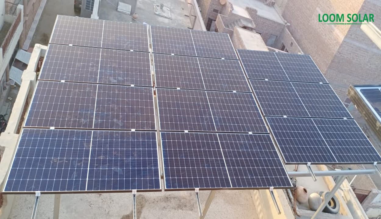 Bihar Electricity News: बिहार में अब छत पर पैदा होगी बिजली, सरकार बनी खरीदार Bihar Electricity News: बिहार में अब छत पर पैदा होगी बिजली, सरकार बनी खरीदार