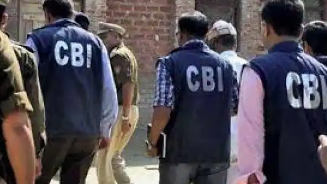 1100 करोड़ के सृजन घोटाले में एक बार फिर CBI पहुंची भागलपुर, आरोपितों व संदिग्धों के बैंक डॉक्यूमेंट जुटा रही टीम