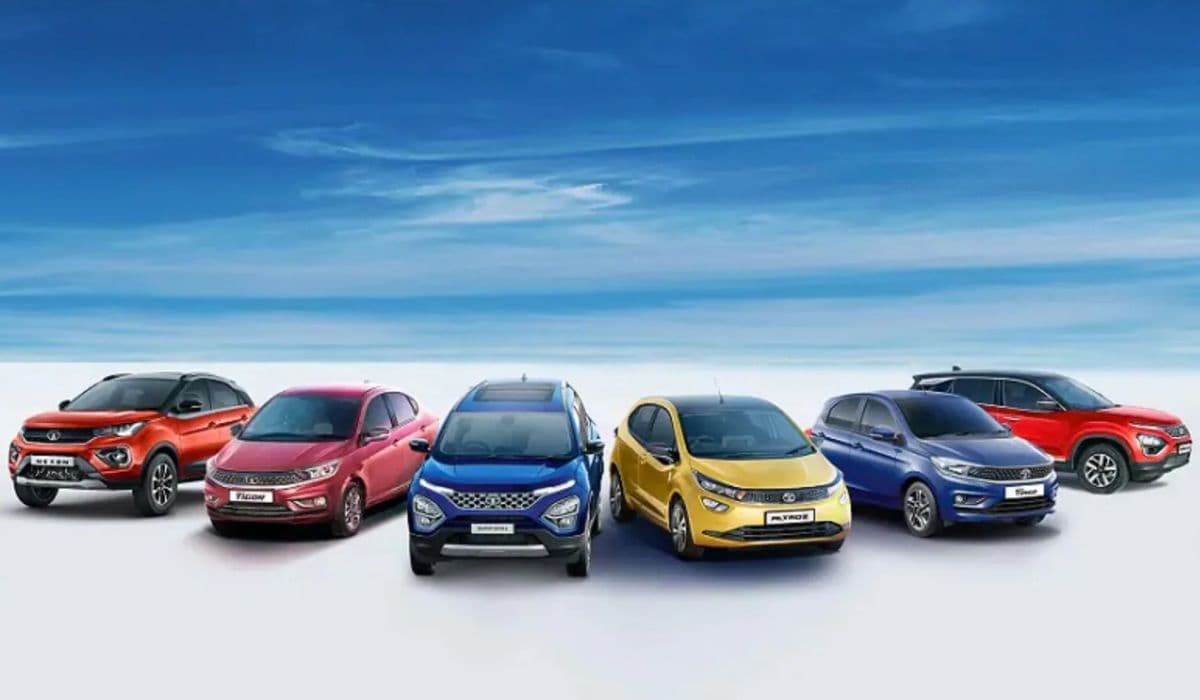 Tata Motors ने दर्ज की 82% सेल्स ग्रोथ, जानें क्या कहते हैं आंकड़े Tata Motors ने दर्ज की 82% सेल्स ग्रोथ, जानें क्या कहते हैं आंकड़े