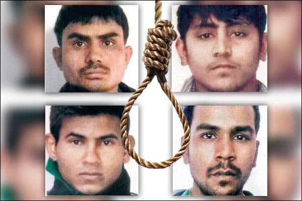 जानिए निर्भया के दरिंदों ने सजा से बचने के लिए कितनी बार बदले कानूनी पैंतरे