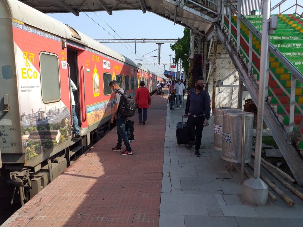 Indian Railways News : बोकारो रेलवे स्टेशन की खूबसूरती में लगेंगे चार चांद, जल्द बढ़ेंगी यात्री सुविधाएं Indian Railways News : बोकारो रेलवे स्टेशन की खूबसूरती में लगेंगे चार चांद, जल्द बढ़ेंगी यात्री सुविधाएं