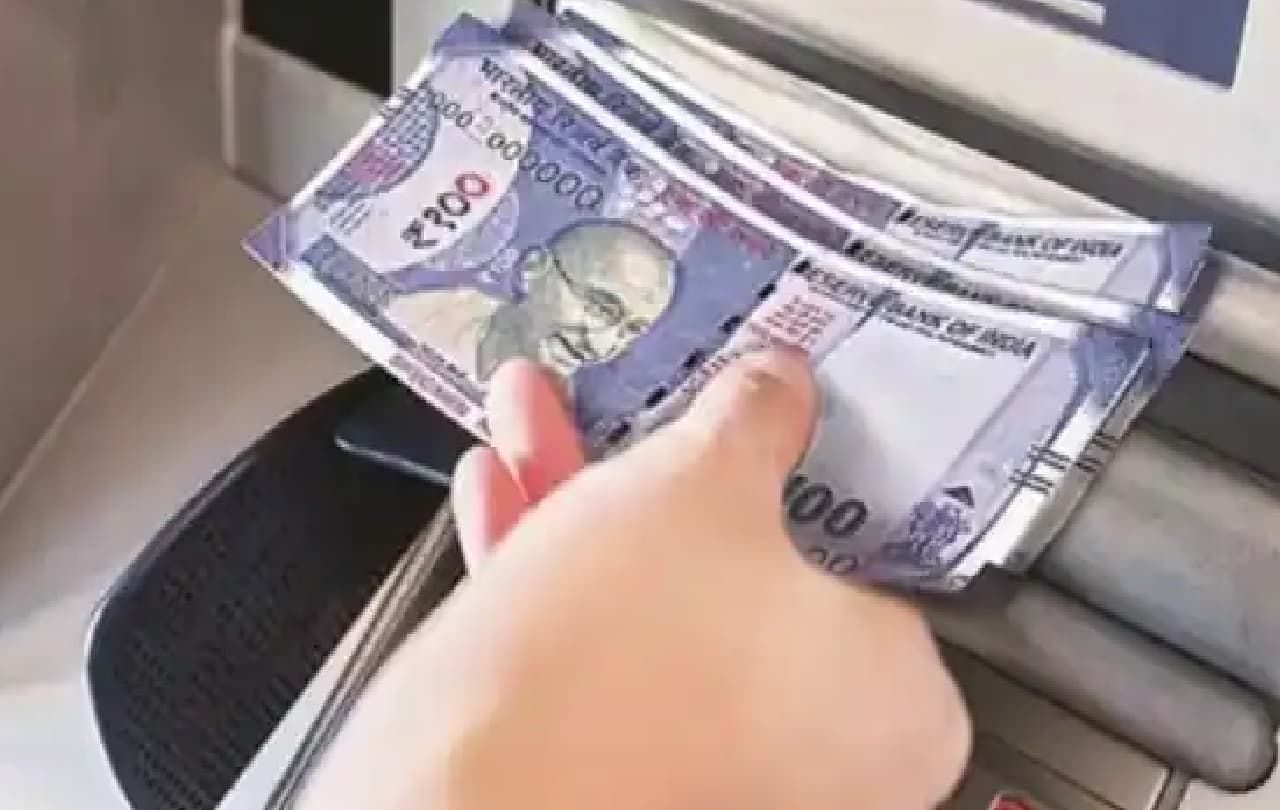 KYC अपडेट की या नहीं ? 1 अगस्त से बढ़ जायेगी मुश्किलें KYC अपडेट की या नहीं ? 1 अगस्त से बढ़ जायेगी मुश्किलें