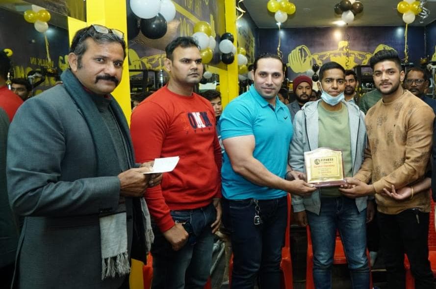 Aligarh News: अलीगढ़ में ऐसी पहली जिम शुरू, जहां मिस्टर इंडिया देंगे प्रशिक्षण Aligarh News: अलीगढ़ में ऐसी पहली जिम शुरू, जहां मिस्टर इंडिया देंगे प्रशिक्षण