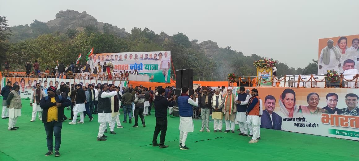 बिहार में कांग्रेस की भारत जोड़ो यात्राः जानें, पार्टी का अकेली ताकत बनने की क्या है पूरा प्लान.. बिहार में कांग्रेस की भारत जोड़ो यात्राः जानें, पार्टी का अकेली ताकत बनने की क्या है पूरा प्लान..