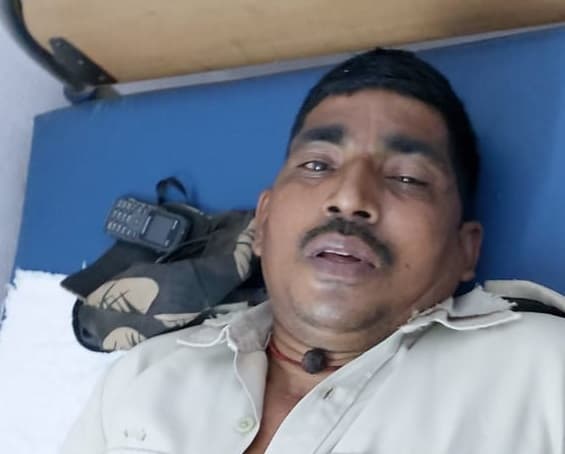 आयशा टाकिया अपने होठों की वजह से हुई ट्रोल, यूजर्स ने कहा- शक्ल बर्बाद कर ली…
