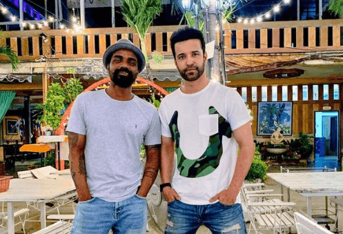 Remo Dsouza Health Update : रेमो इज बैक…आमिर अली ने पोस्ट के जरिए बताया अब कैसी है उनकी हालत Remo Dsouza Health Update : रेमो इज बैक…आमिर अली ने पोस्ट के जरिए बताया अब कैसी है उनकी हालत